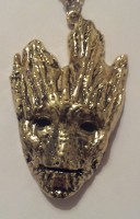 Groot amykkeanheng i gullfarge